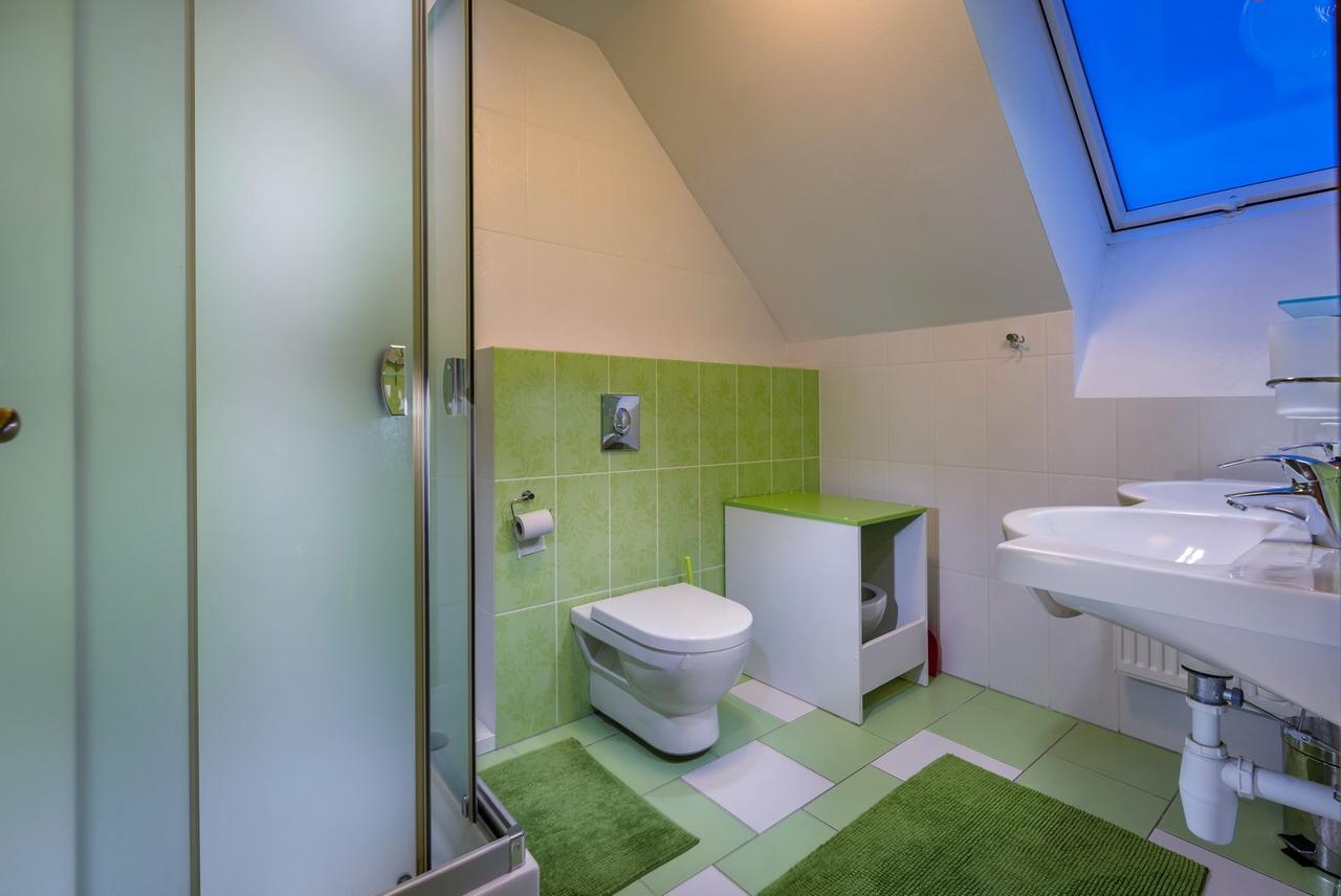 Guest House Privat Pod Lesom Pavčina Lehota Exteriér fotografie